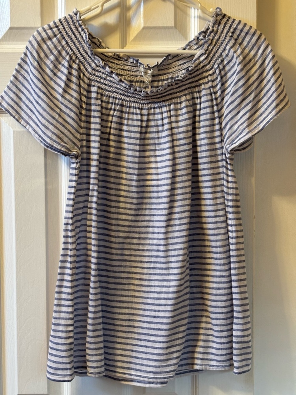 beachlunchlounge White and Navy Striped Off-Shoulder Top